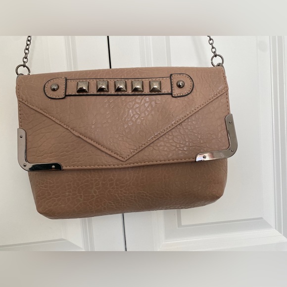 BAG WITH CHAIN - Picture 2 of 11